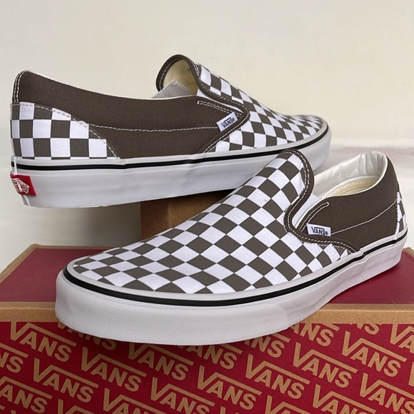 Vans WMNS Classic Slip-On Color Theory Checkerboard•
VN000BV29JC
Sneakers - Picture 9 of 16